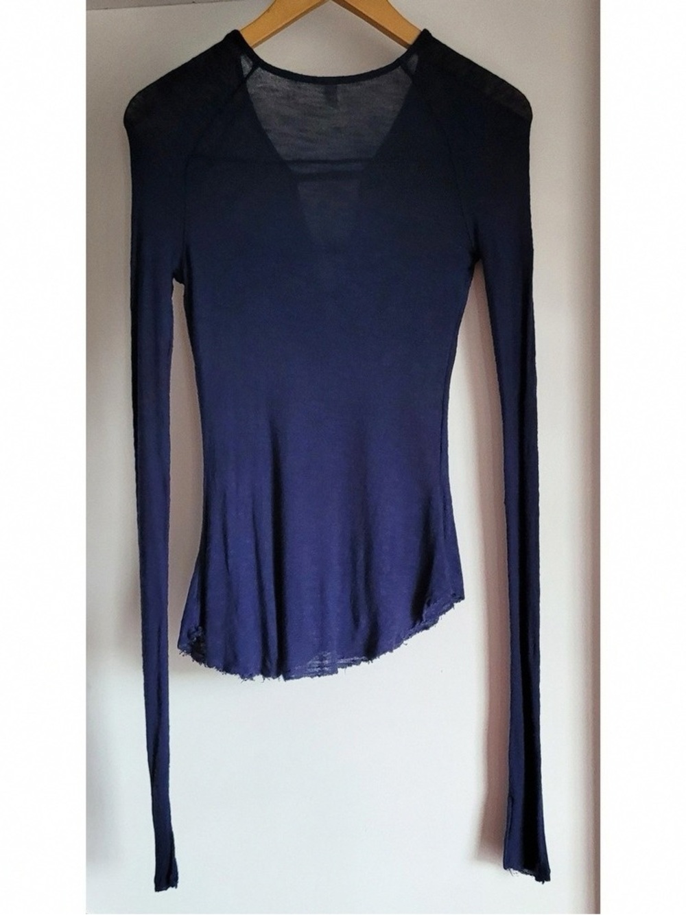 Navy Long-Sleeve Lightweight Crewneck Top - Women's